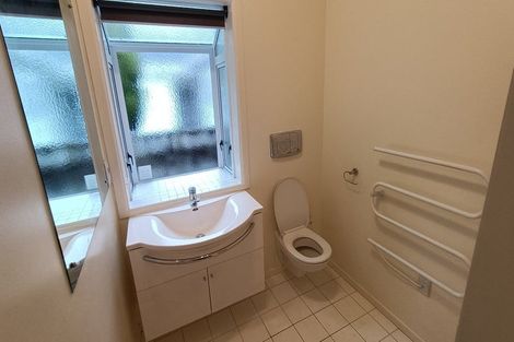 Photo of property in 8 Norton Park Avenue, Fairfield, Lower Hutt, 5011