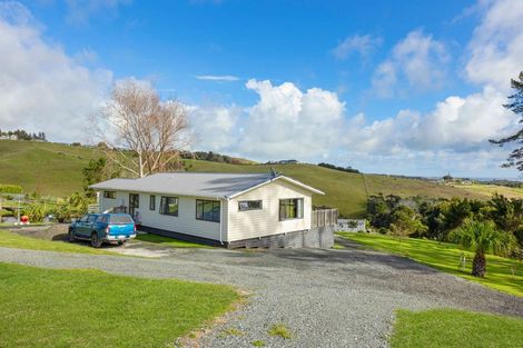 Photo of property in 211b Cable Bay Block Road, Cable Bay, 0420