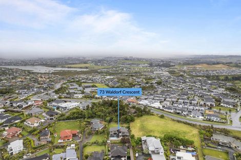 Photo of property in 73 Waldorf Crescent, Orewa, 0931