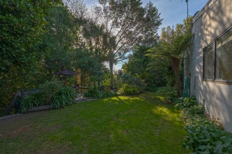 Photo of property in 34 James Cook Street, Havelock North, 4130
