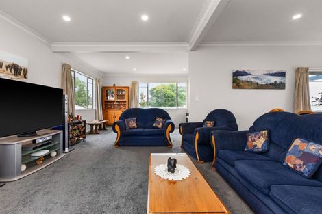 Photo of property in 16 Jacaranda Place, Greenmeadows, Napier, 4112