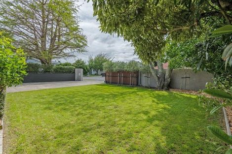 Photo of property in 8 Hughes Avenue, Hokowhitu, Palmerston North, 4410