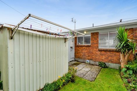 Photo of property in 13 Kowhai Street, Strandon, New Plymouth, 4312