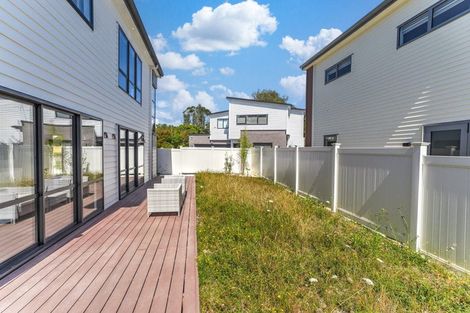 Photo of property in 21a Glenvar Road, Torbay, Auckland, 0630