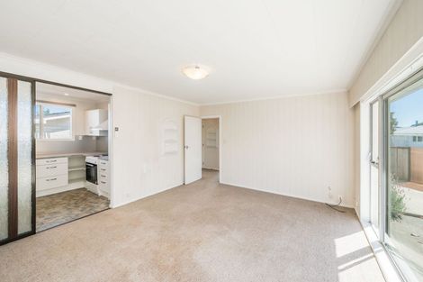 Photo of property in 12a Callender Terrace, Paraparaumu Beach, Paraparaumu, 5032