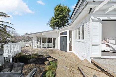 Photo of property in 37 Awatere Avenue, Beerescourt, Hamilton, 3200