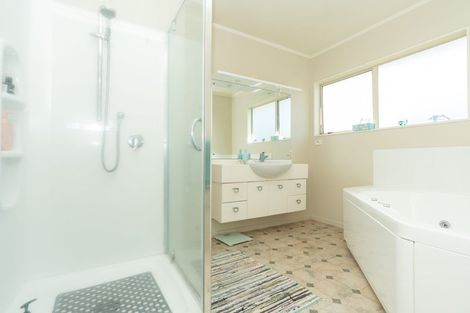 Photo of property in 9 Bouverie Crescent, Flagstaff, Hamilton, 3210