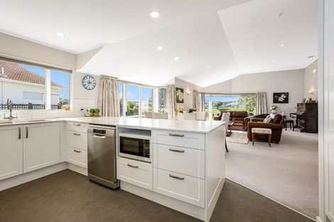 Photo of property in 7 Lakeside Villas, Whitby, Porirua, 5024