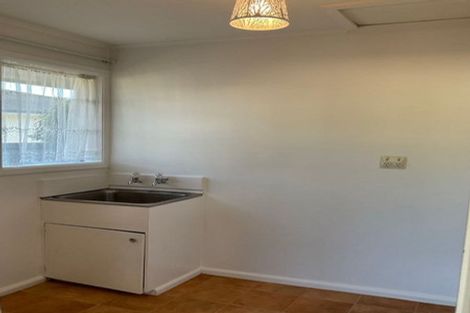 Photo of property in 2/82 Grahams Road, Burnside, Christchurch, 8041