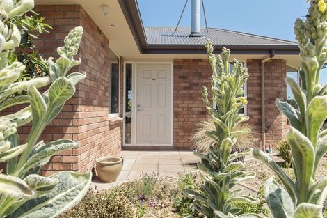 Photo of property in 35 Blue Cliffs Road, Saint Andrews, 7988