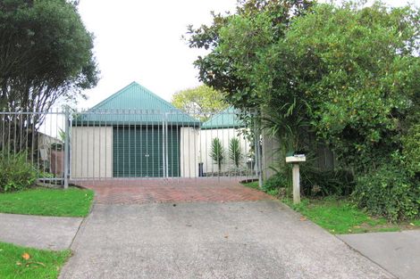Photo of property in 3 Rame Road, Greenhithe, Auckland, 0632