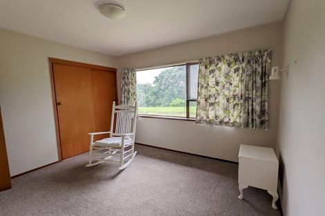 Photo of property in 96 Okura River Road, Okura, Albany, 0792