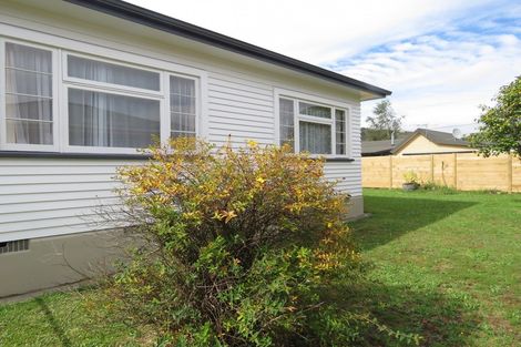Photo of property in 74-76 Main Street, Reefton, 7830