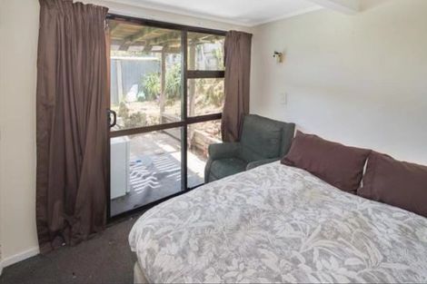 Photo of property in 57 Maupuia Road, Maupuia, Wellington, 6022