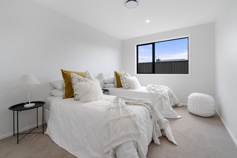 Photo of property in 11 Hereford Drive, Carterton, 5713