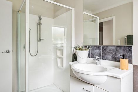 Photo of property in 110a De Lautour Road, Inner Kaiti, Gisborne, 4010