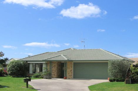 Photo of property in 33 Lavender Place, Papamoa Beach, Papamoa, 3118