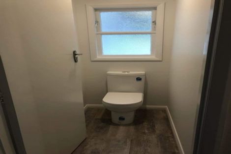 Photo of property in 14 Kingston Street, Awapuni, Palmerston North, 4412