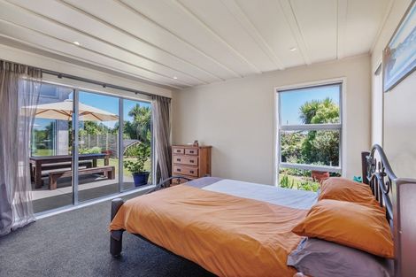 Photo of property in 61 Karamea Street, Whalers Gate, New Plymouth, 4310