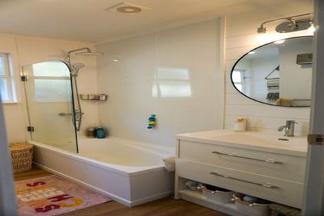 Photo of property in 30 Mamaku Street, Paraparaumu, 5032