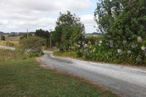 Photo of property in 132 Poyner Road, Ararua, Matakohe, 0594