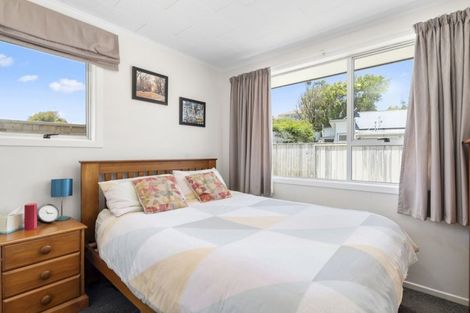 Photo of property in 36a Ranui Terrace, Tawa, Wellington, 5028