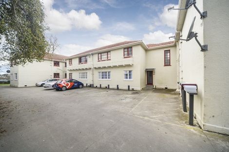 Photo of property in 17 Larsen Court, Roslyn, Palmerston North, 4414