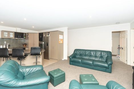 Photo of property in 38 Bramley Drive, Rototuna, Hamilton, 3210