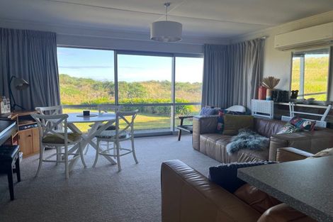 Photo of property in 83 Rua Avenue, Waitarere Beach, Levin, 5510