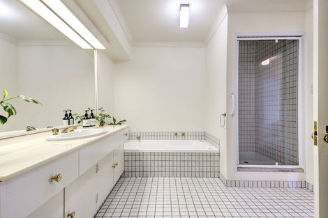 Photo of property in 145a Clarence Street, Hamilton Lake, Hamilton, 3204