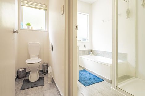 Photo of property in 13 Emlyn Place, Torbay, Auckland, 0630