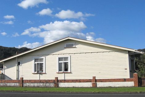 Photo of property in 200 Mackay Street, Thames, 3500