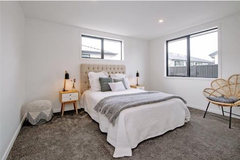 Photo of property in 5a Church Street, Mosgiel, 9024