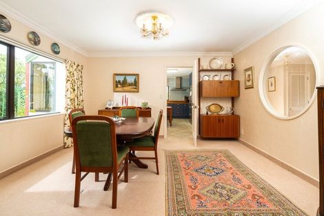 Photo of property in 2 Lavinia Grove, Waikanae Beach, Waikanae, 5036