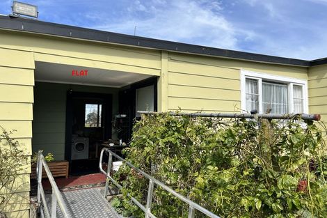 Photo of property in 53 Cemetery Road, Dannevirke, 4930