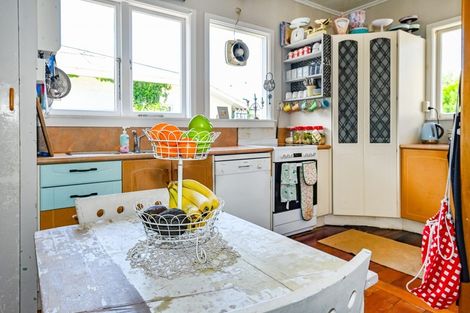 Photo of property in 316 Lumsden Road, Akina, Hastings, 4122