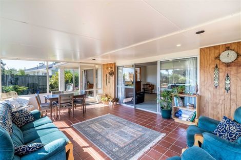 Photo of property in 122 Gladstone Terrace, Gladstone, Invercargill, 9810