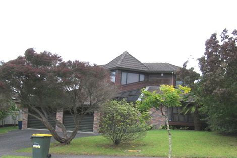 Photo of property in 40 Cherub Place, West Harbour, Auckland, 0618