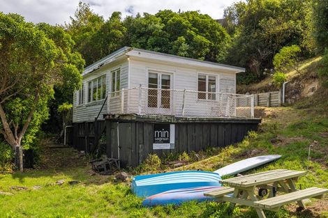Photo of property in 20 Te Wharau Lane, Charteris Bay, Governors Bay, 8971