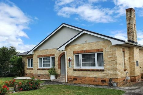 Photo of property in 2 Gibson Road, Tuakau, 2121