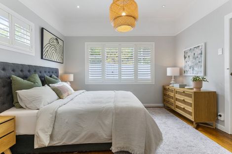 Photo of property in 15 Albert Road, Devonport, Auckland, 0624