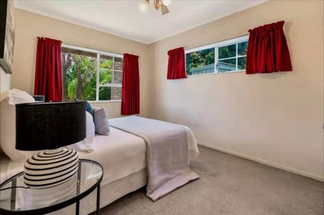 Photo of property in 22 Sunnyview Avenue, Shelly Park, Auckland, 2014