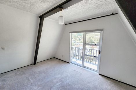 Photo of property in 3/45 Airlie Road, Plimmerton, Porirua, 5026