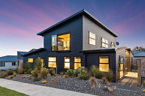 Photo of property in 22 Trevally Place, Snells Beach, 0920