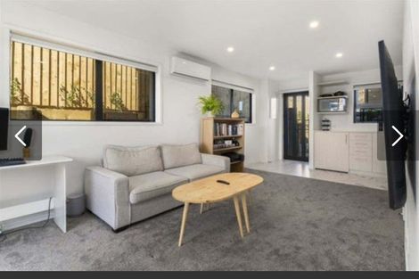 Photo of property in 2/137 View Road, Sunnyvale, Auckland, 0612