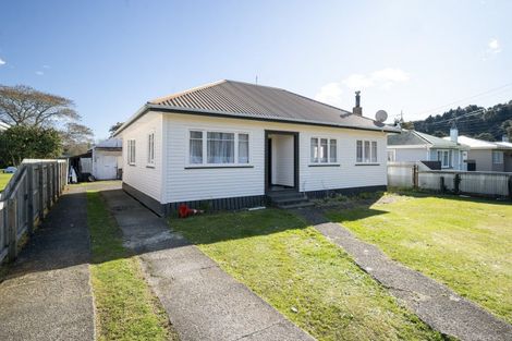 Photo of property in 10 Leese Street, Taumarunui, 3920