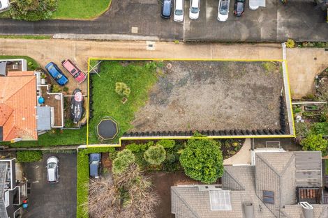 Photo of property in 2/32 Seacliffe Road, Hillsborough, Auckland, 1042