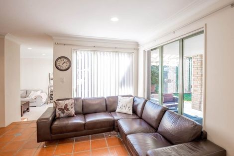 Photo of property in 19 Gilberd Place, Torbay, Auckland, 0630