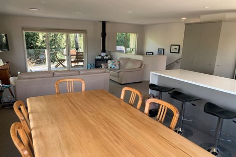 Photo of property in 2/27 Fairway Avenue, Red Beach, 0932