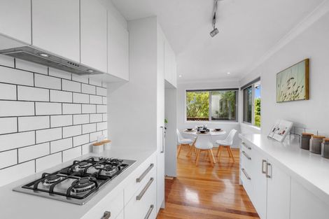 Photo of property in 431 Don Buck Road, Massey, Auckland, 0614